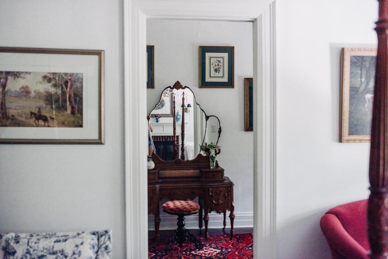 Benn Conger Inn Groton ภายนอก รูปภาพ
