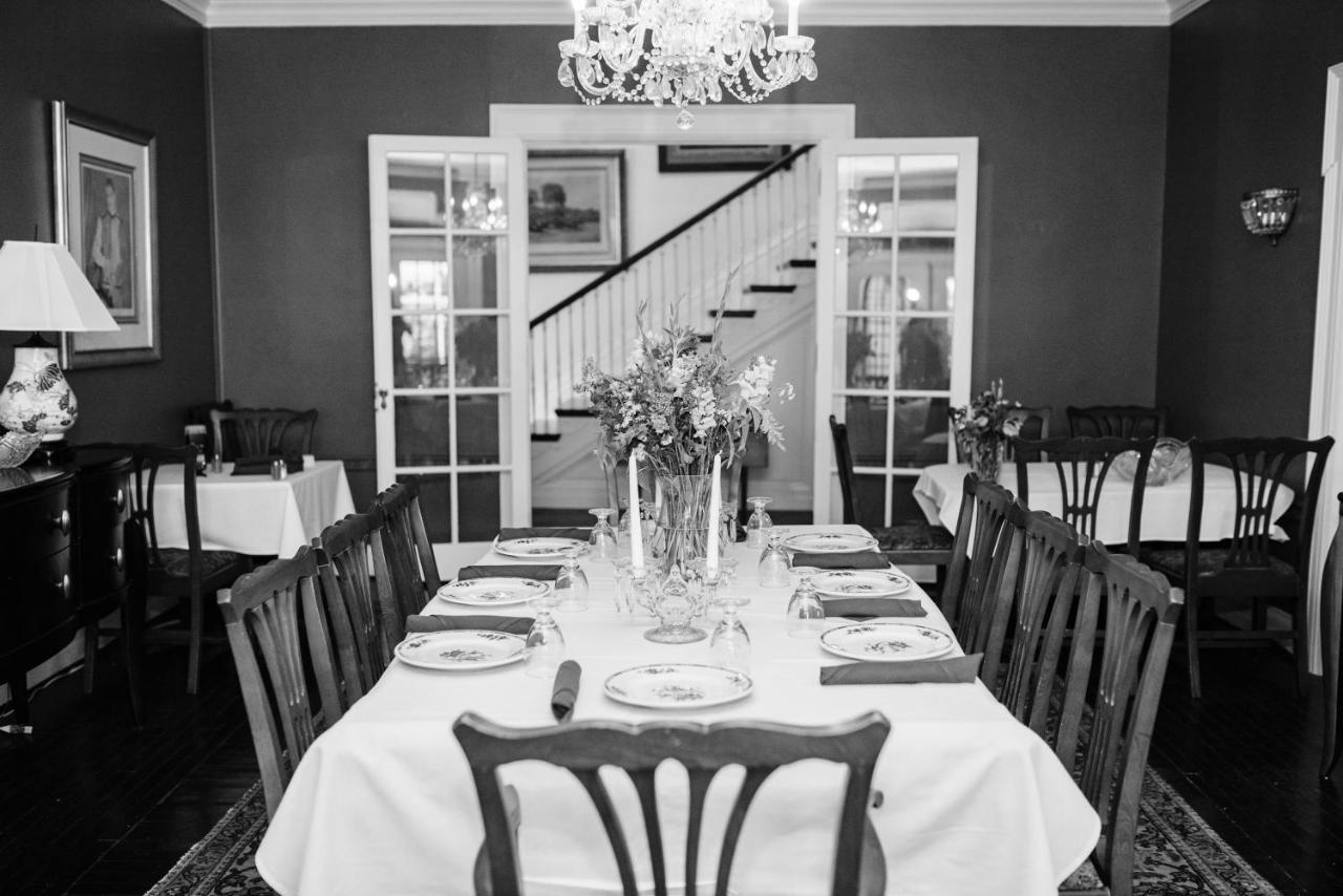 Benn Conger Inn Groton ภายนอก รูปภาพ