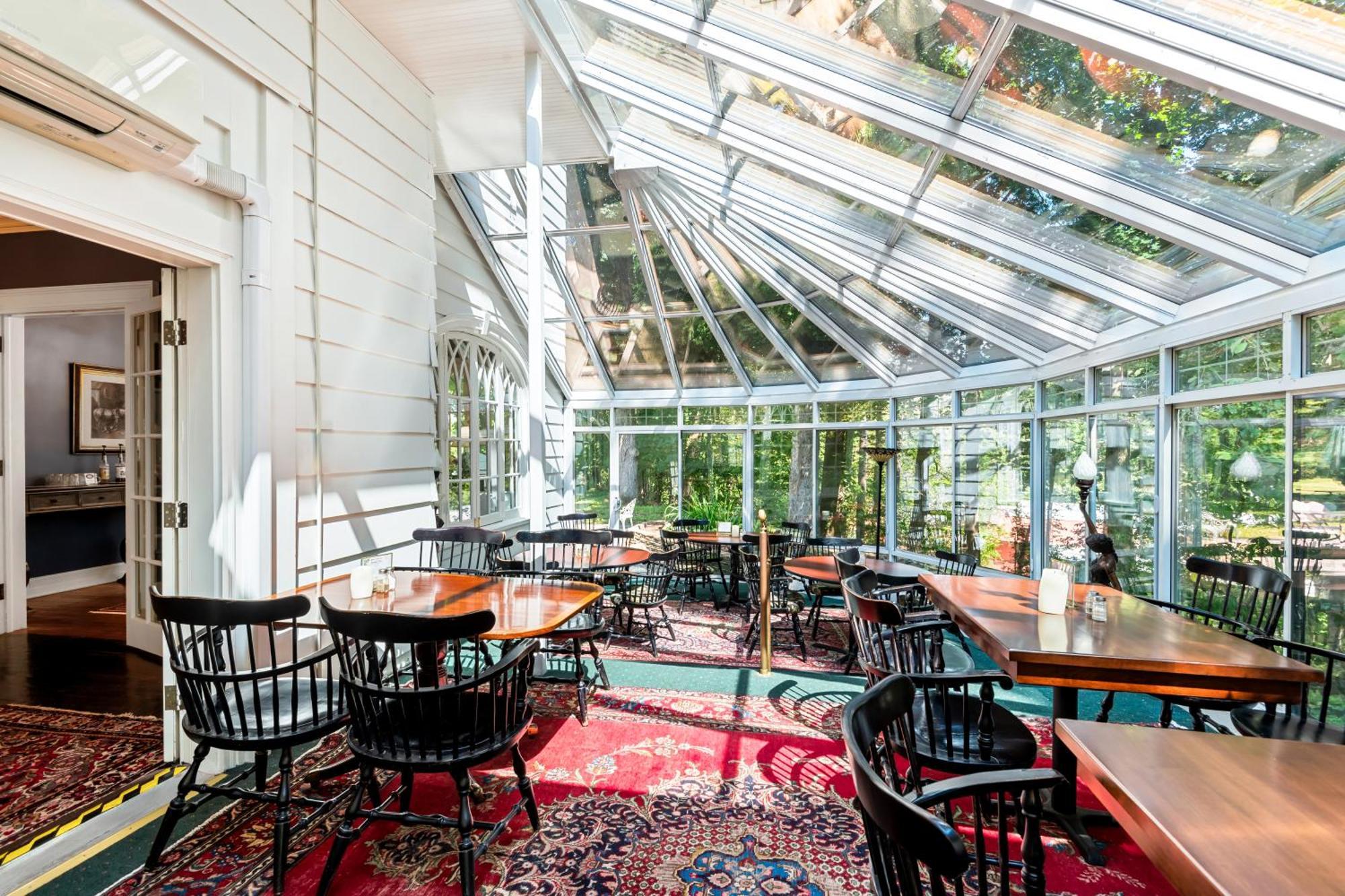 Benn Conger Inn Groton ภายนอก รูปภาพ