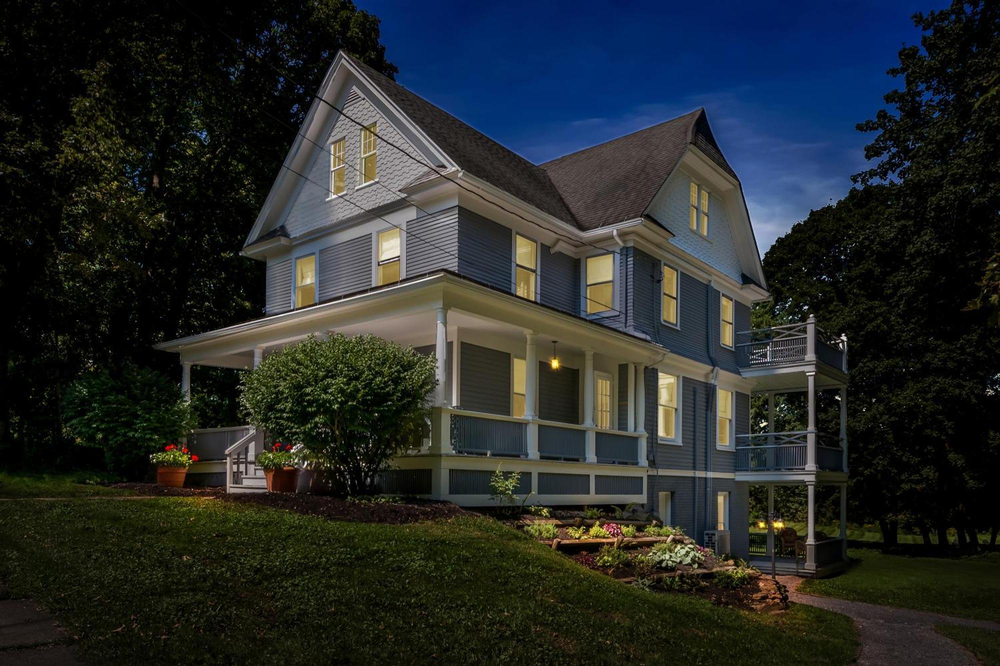 Benn Conger Inn Groton ภายนอก รูปภาพ